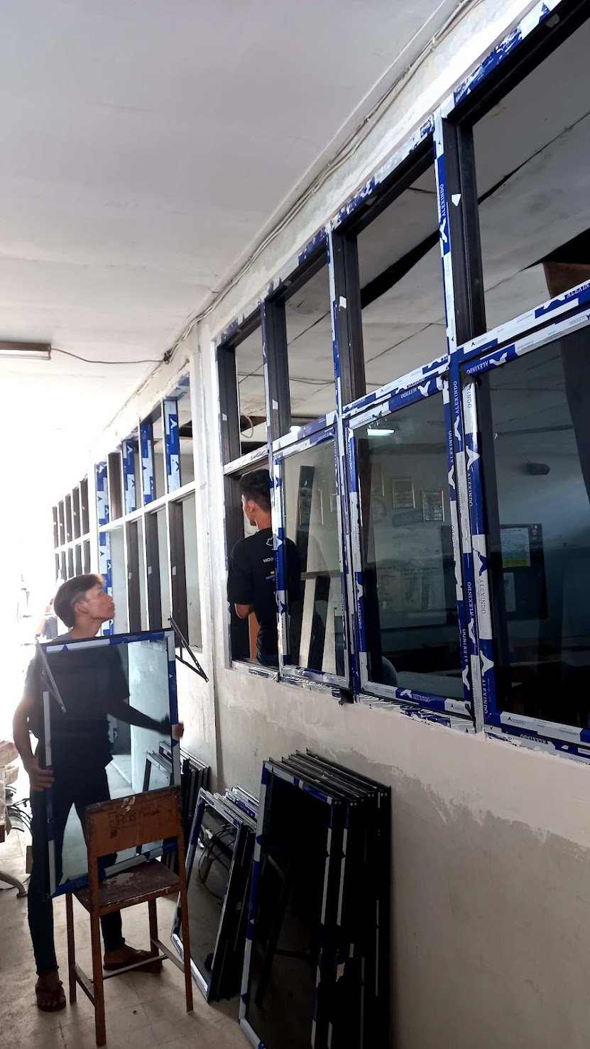 Project TKM Group Sekolah Kapin, Bekasi 1 gedung, partisi jendela aluminium dan kaca mati